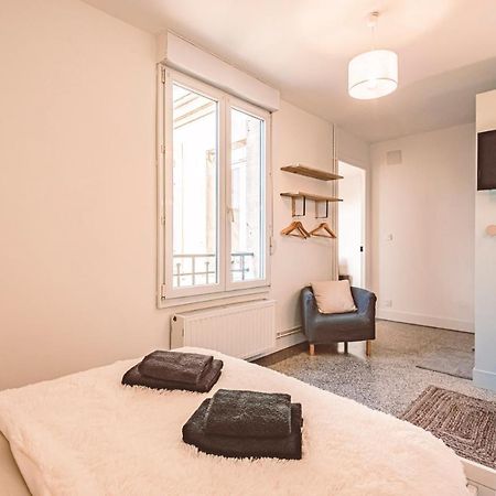 Charme De L'Ancien Pour Cet Appartement Entierement Renove Dans L'Hypercentre De Remeš Exteriér fotografie
