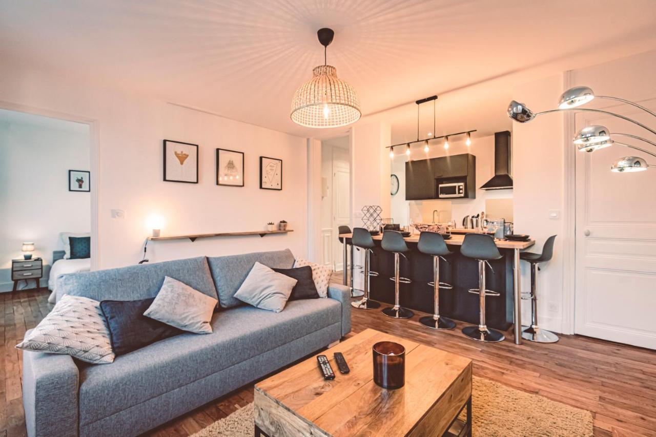 Charme De L'Ancien Pour Cet Appartement Entierement Renove Dans L'Hypercentre De Remeš Exteriér fotografie