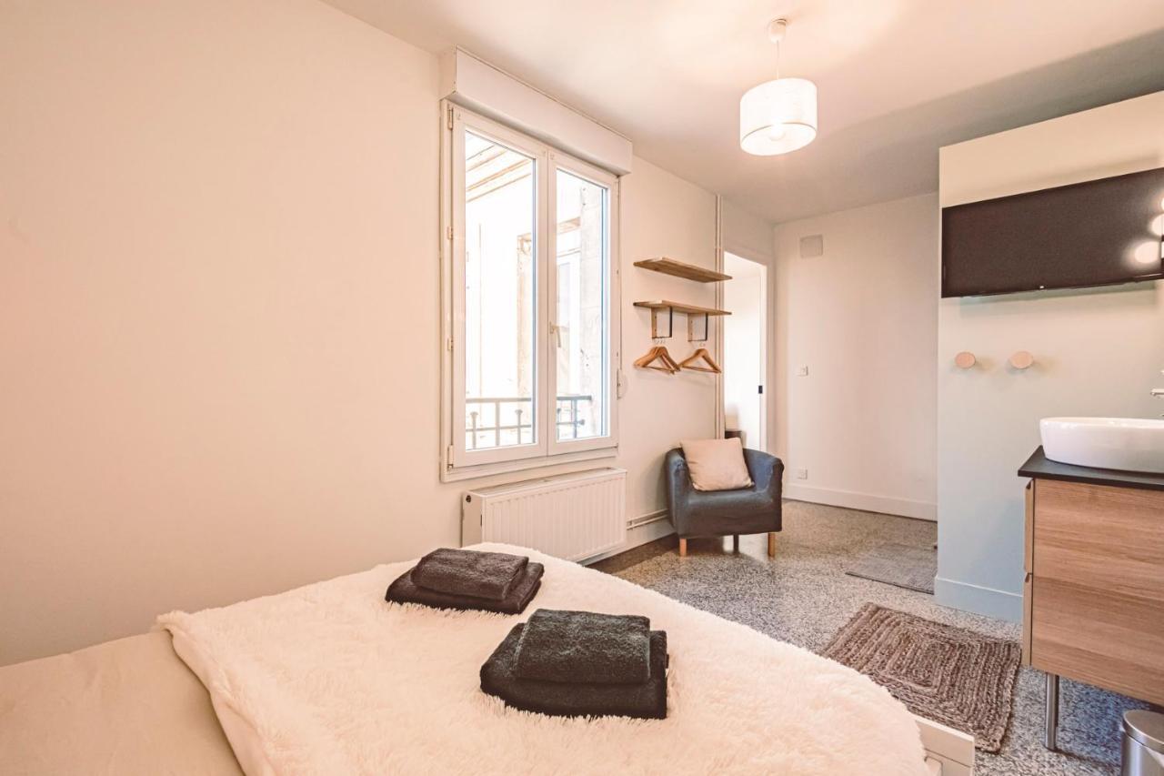 Charme De L'Ancien Pour Cet Appartement Entierement Renove Dans L'Hypercentre De Remeš Exteriér fotografie